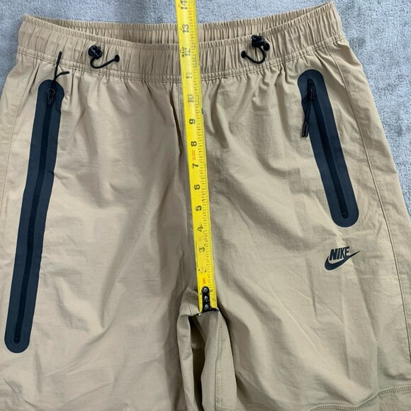 Nike Tech Woven Oversized Pants Mens Medium Beige Skate Wide Leg Stretch HM7158 - Picture 9 of 16